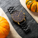 elysian-gouden-heren-horloge-zwart-plaat-zwart-schakelband-horlogeband-ELYWM00140-scene