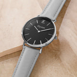 elysian-zilveren-dames-horloge-zwart-plaat-grijs-klassiek-leder-horlogeband-ELY02120-detail