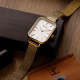 elysian-gouden-dames-horloge-wit-plaat-goud-mesh-horlogeband-ELYWW20216-scene3
