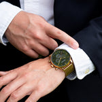 elysian-gouden-heren-horloge-zwart-plaat-goud-mesh-horlogeband-ELYWM00132-extra2