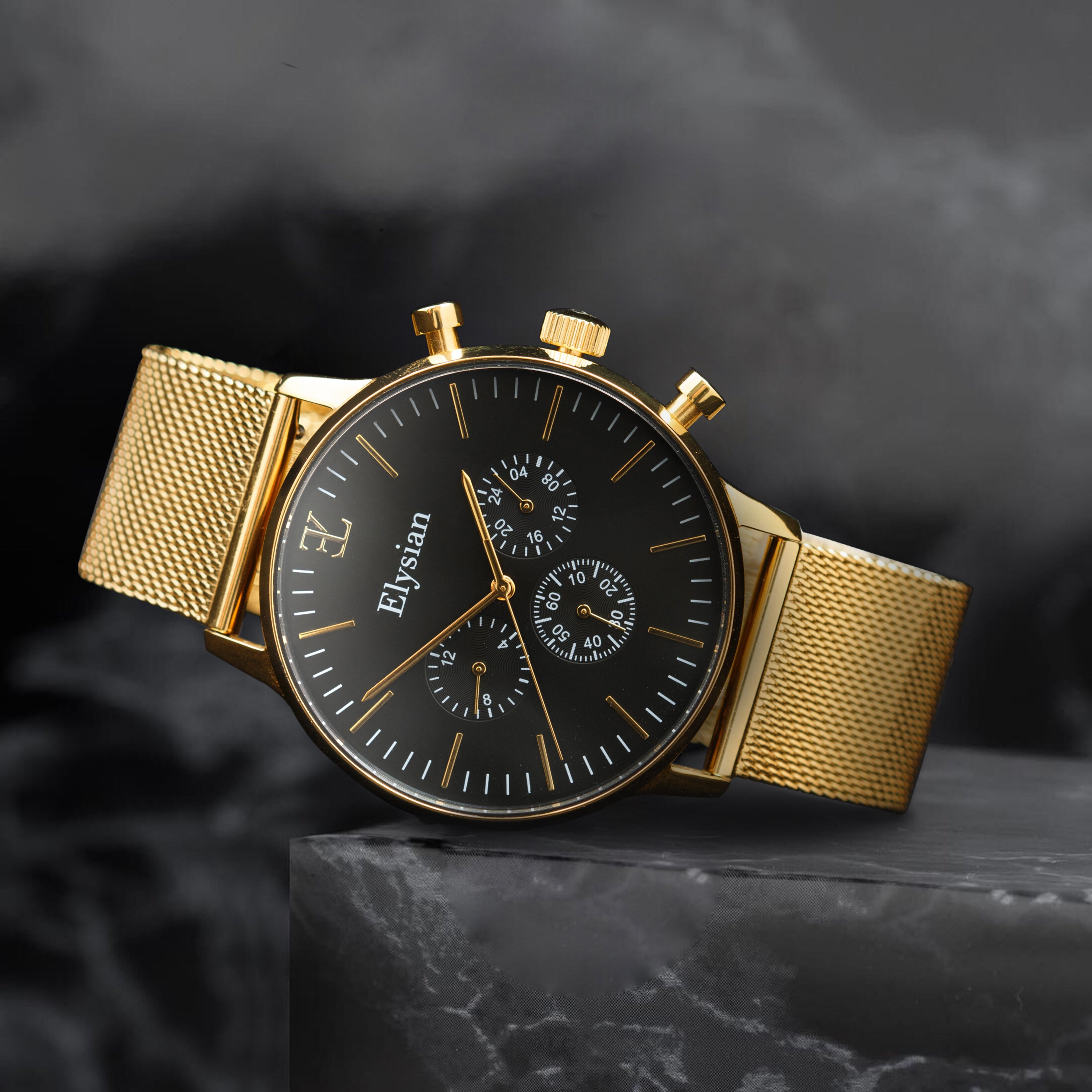 elysian-gouden-heren-horloge-zwart-plaat-goud-mesh-horlogeband-ELYWM00132-second