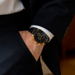 elysian-gouden-heren-horloge-zwart-plaat-zwart-croco-horlogeband-hand
