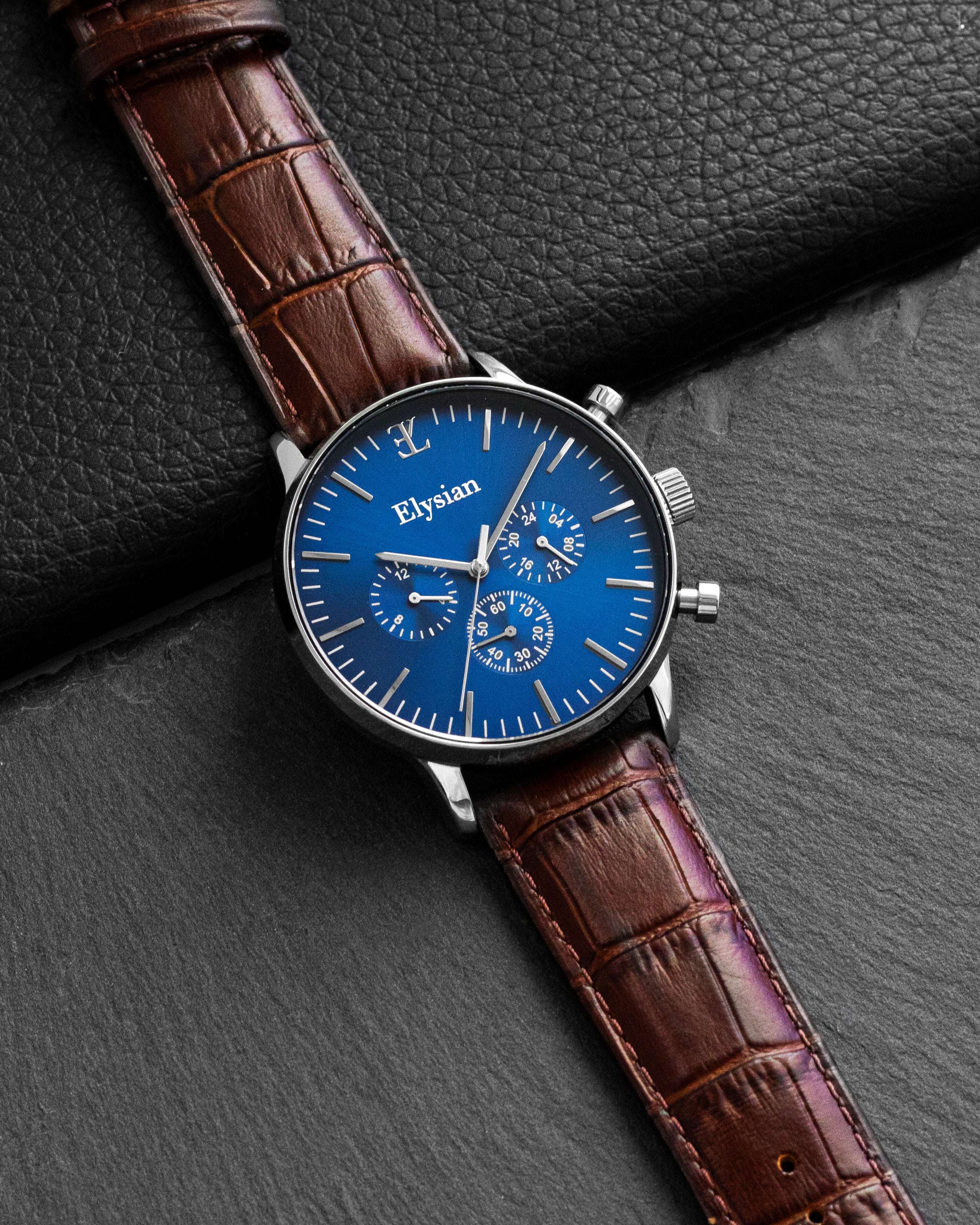 elysian-zilveren-heren-horloge-blauw-plaat-bruin-croco-horlogeband-second
